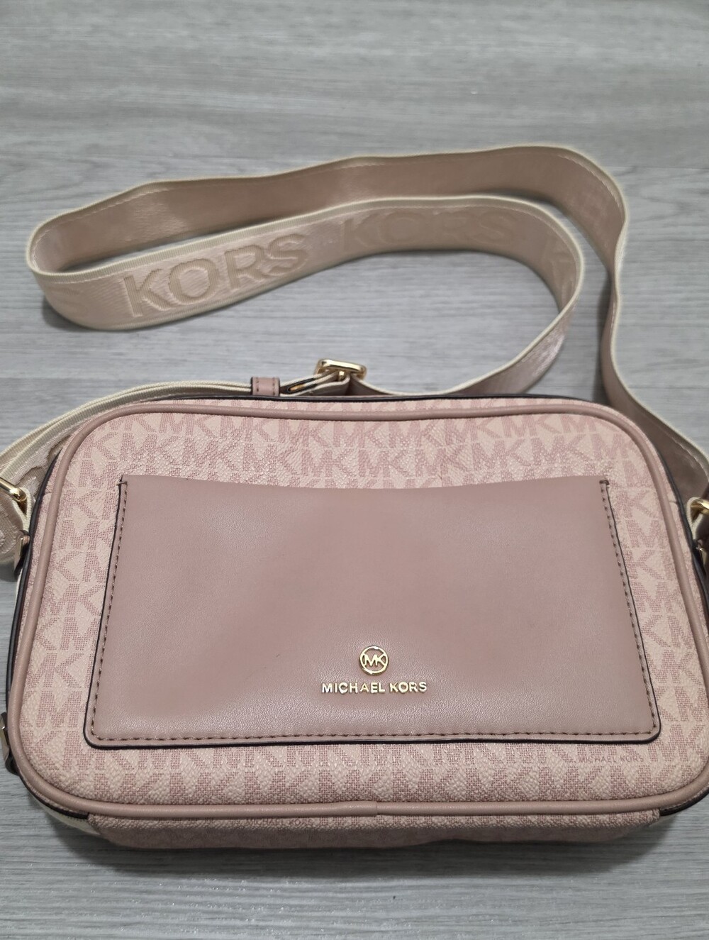 Michael Kors Jet Set Crossbody Logo Canvas - Blush EUC - Picture 6 of 9